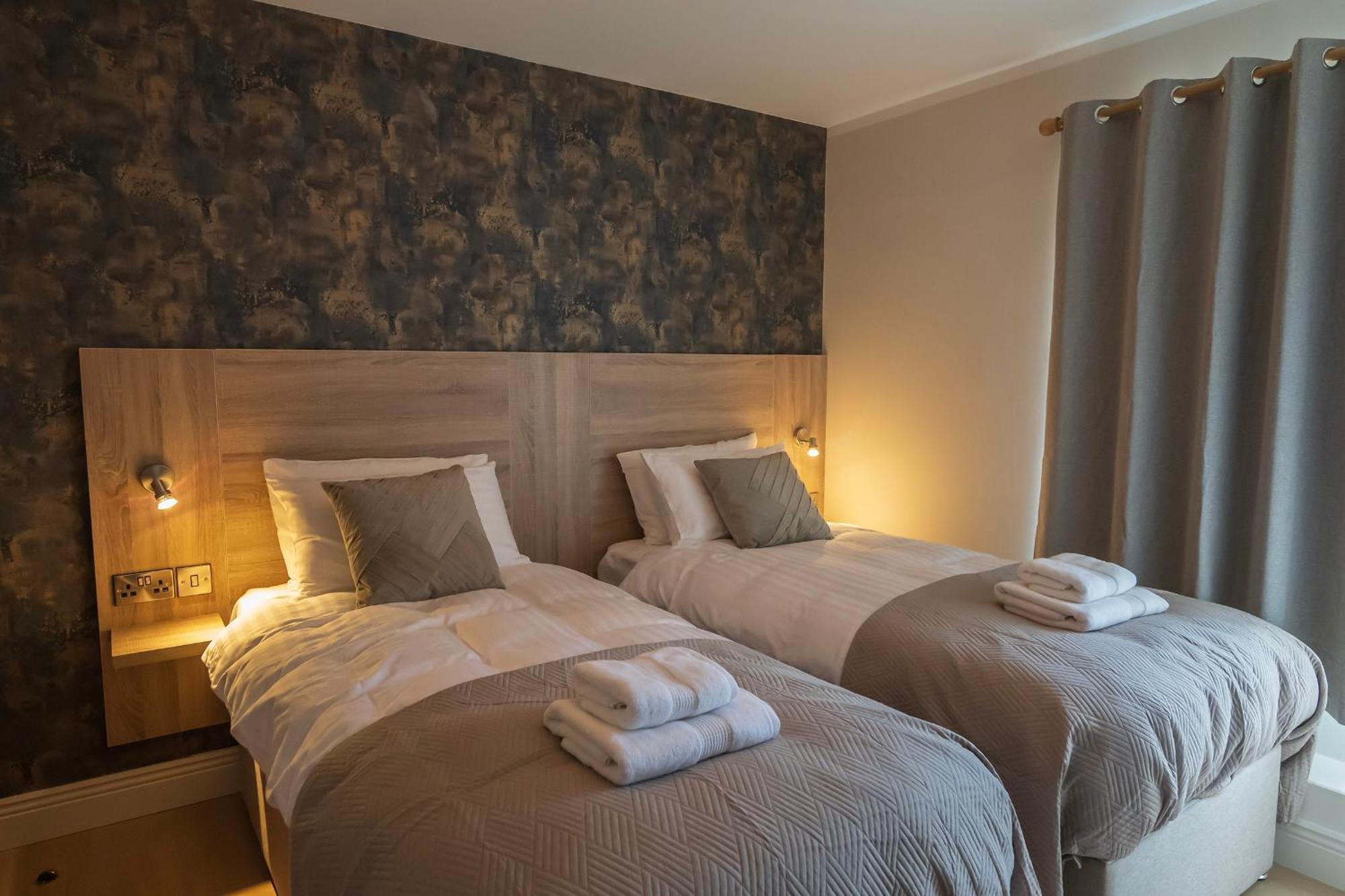Selskar Court Accommodation Вексфорд Екстер'єр фото