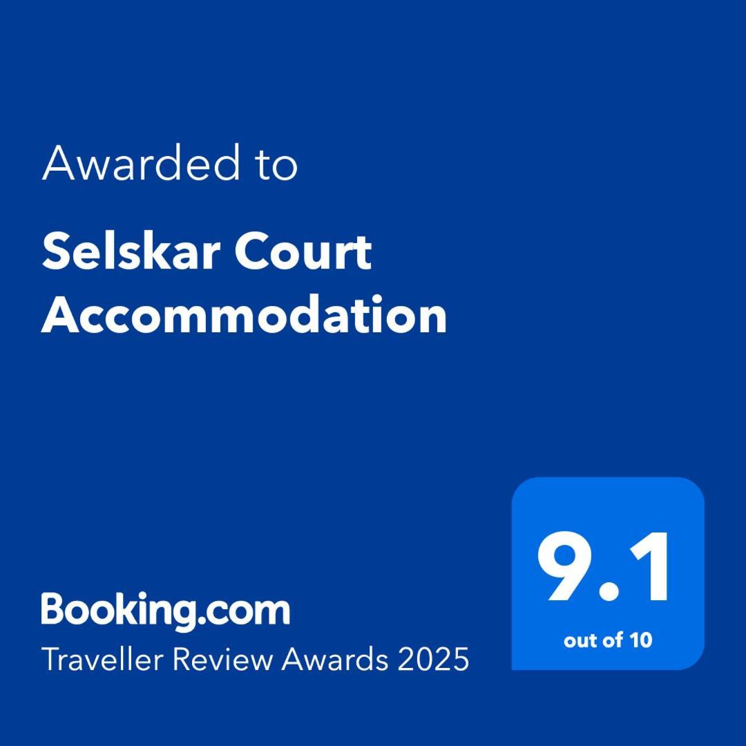 Selskar Court Accommodation Вексфорд Екстер'єр фото